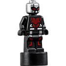 LEGO Ant-Muž Statuette s Original Oblek Minifigurka