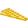 LEGO Yellow Klín Deska 4 x 8 Křídlo Pravá se spodním zářezem (3934)